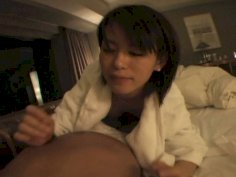 Asian brunette slut pleases a client in the fancy hotel